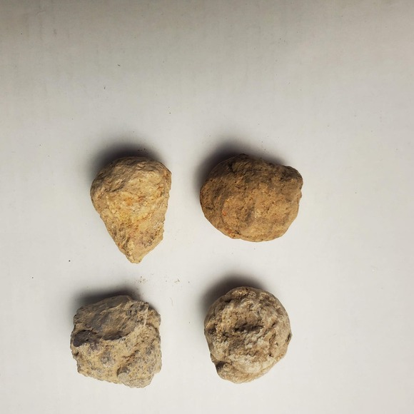Geodes Unopen 4 stones geo stones - Picture 3 of 4